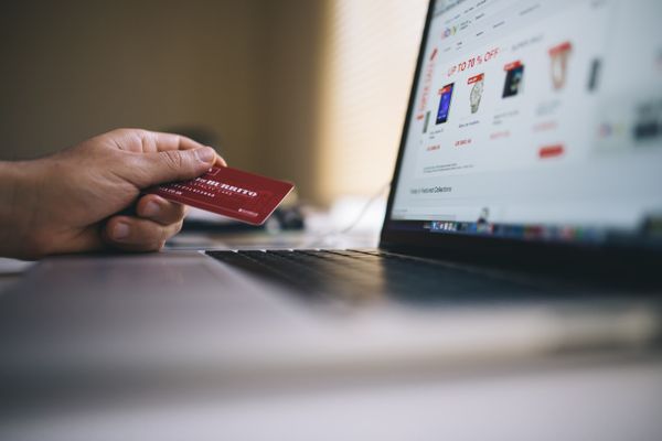 How to Optimize Cross-border Payments for Your eCommerce Brand